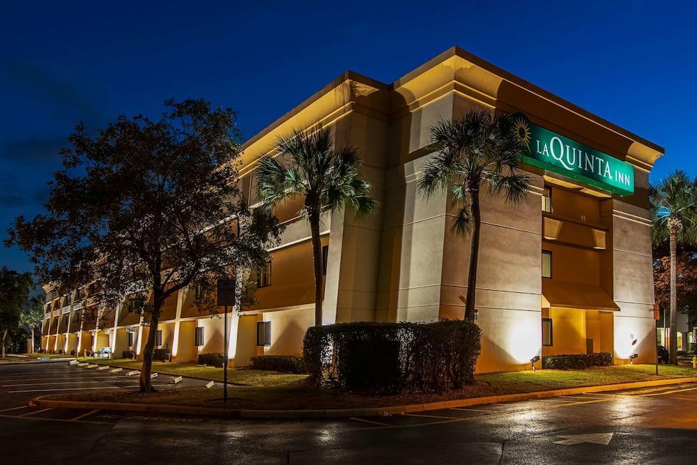 劳德代尔堡塔马瑞克东拉昆塔酒店 Lauderdale Lakes 外观 照片